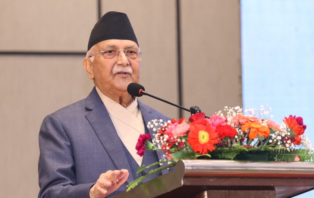 जलवायु परिवर्तनका चुनौतीको सामना गर्न सबै जुट्नुपर्छ : प्रधानमन्त्री ओली