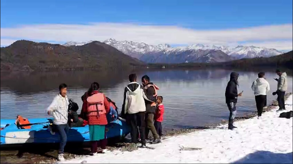 अफ सिजनमै रारा घुम्ने पर्यटकहरुको संख्यामा वृद्धि