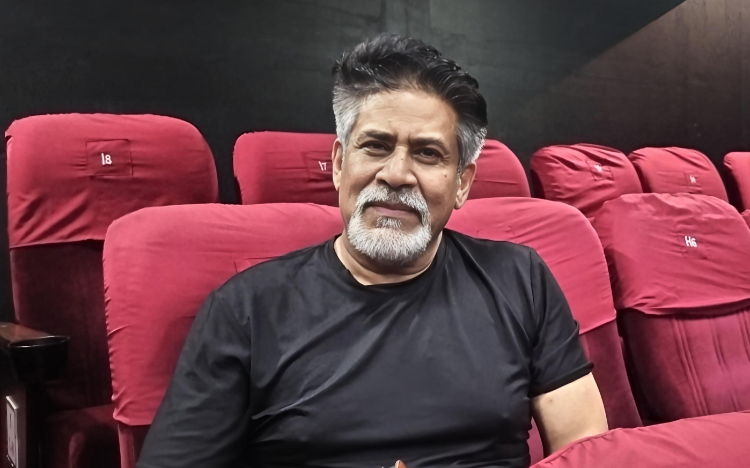 रङ्गमञ्चले मेरो कलाकारितालाई अनुशासित बनाउँछ : अभिनेता खनाल