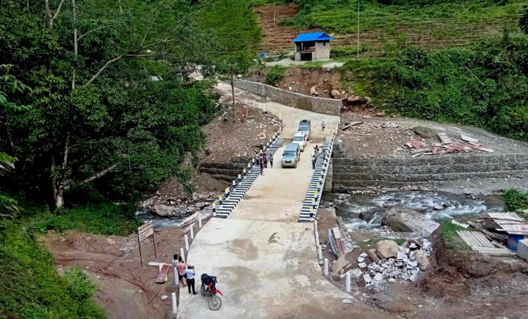भोजपुरको चिरखुवा खोलामा पक्की निर्माण