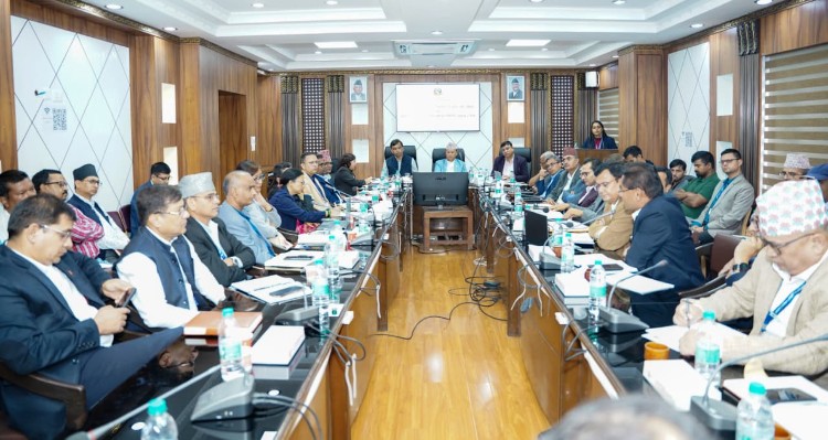 कार्यप्रगति देखिनेगरी ठुला आयोजनालाई अगाडि बढाउनुपर्छ : ऊर्जामन्त्री खड्का